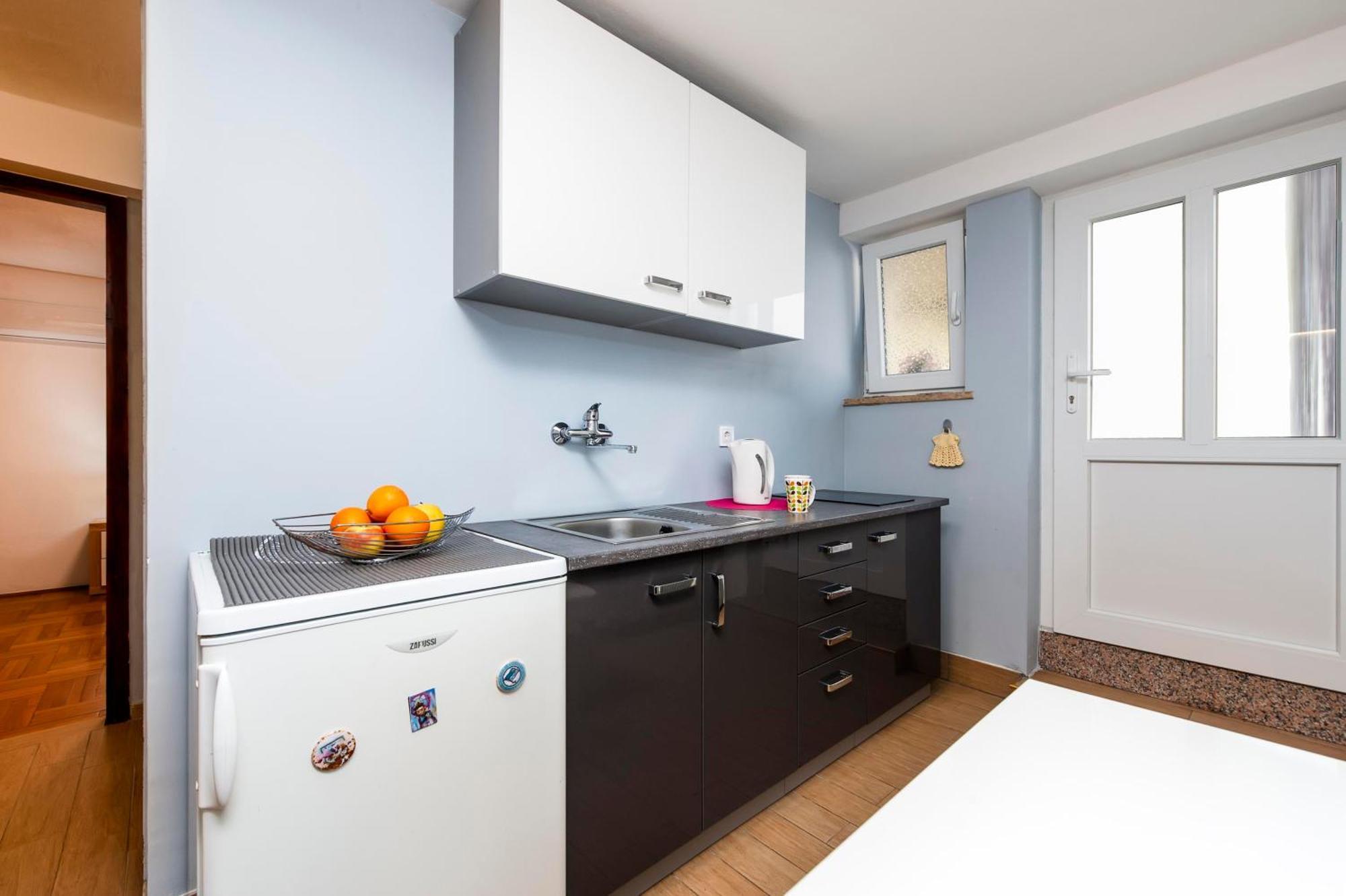 Apartments And Room Silvana Rovinj Exterior foto